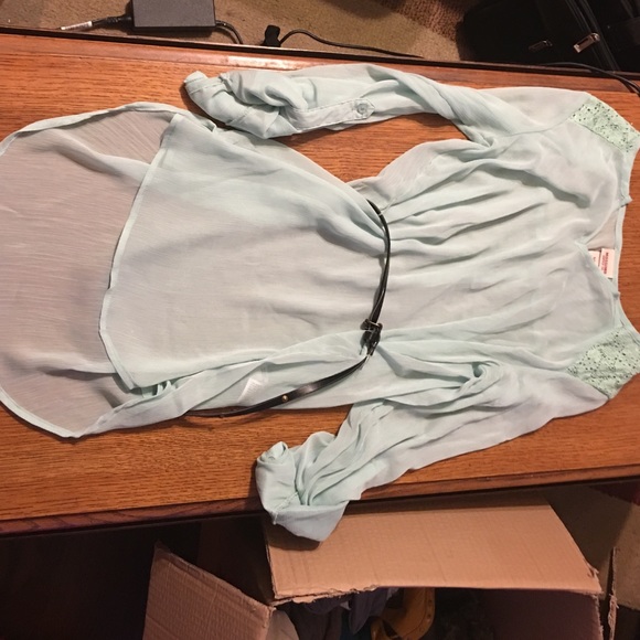 Light blue/green belted tunic!!