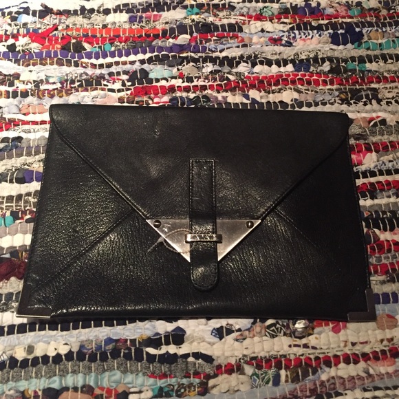 Trouve envelope clutch