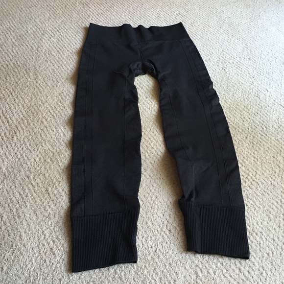 Lululemon crop