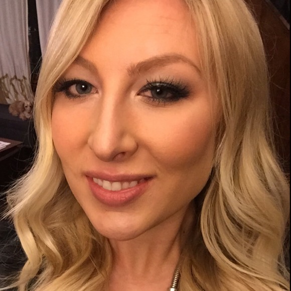 Meet your Posher, Kristi - Picture 1 of 1