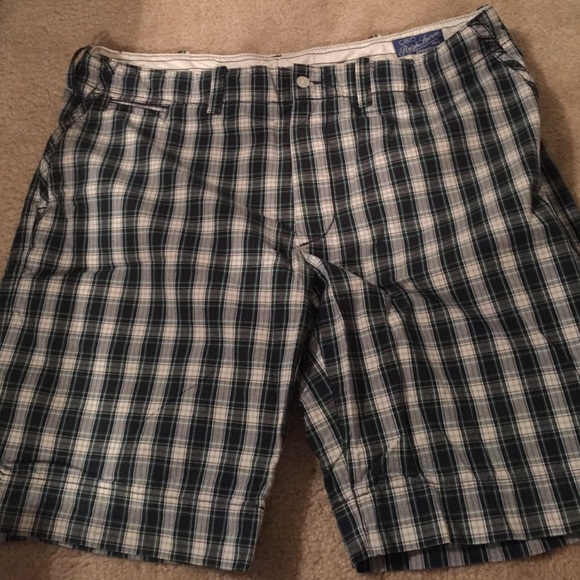 Ralph Lauren Plaid Shorts size 42T