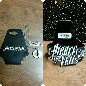 PIERCE THE VEIL NECKLACE AND RUBBER BRACELT
