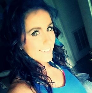 Meet your Posher, Brandi