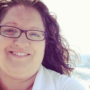 Meet your Posher, Jenni