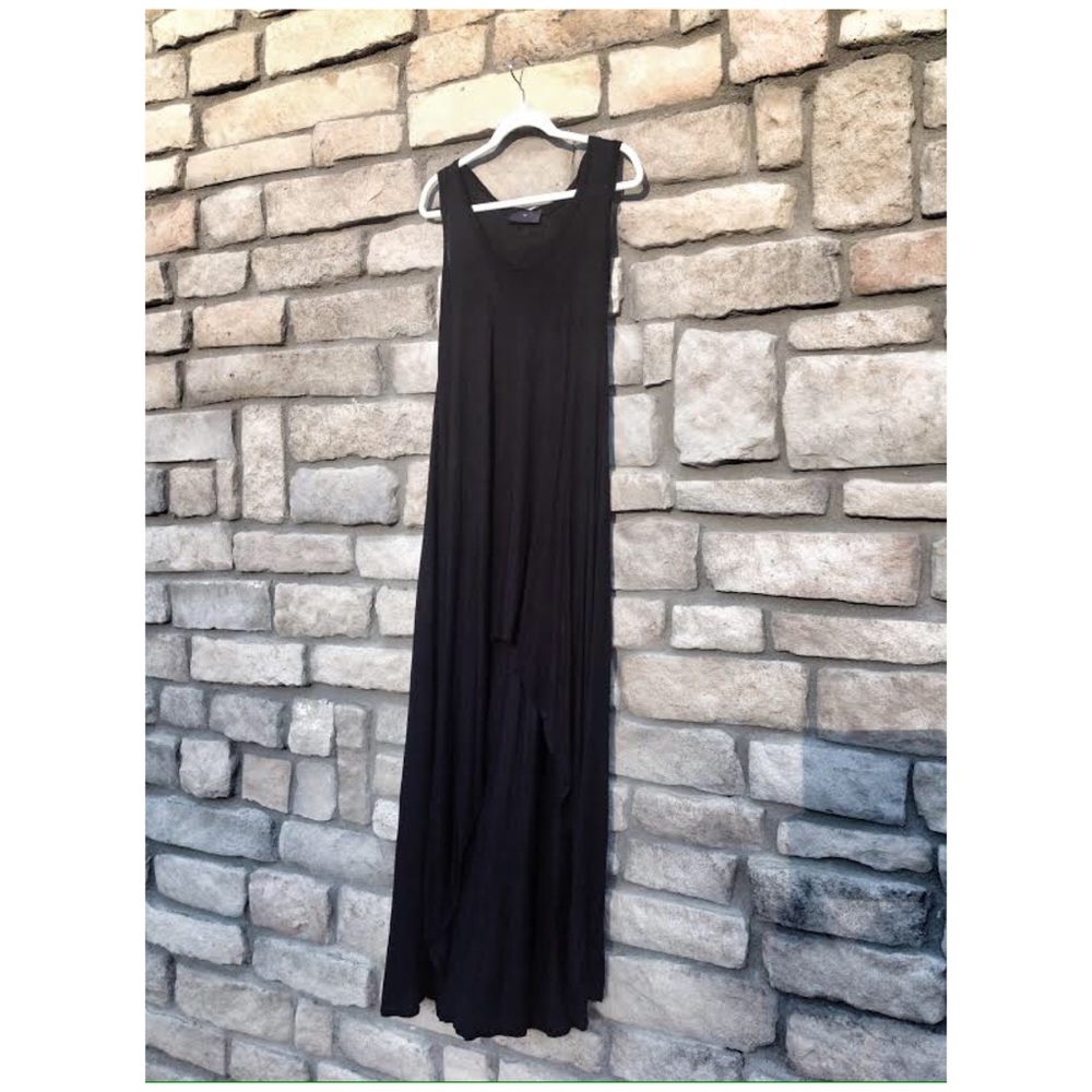 Black maxi asymmetrical layer tank top - Picture 4 of 8