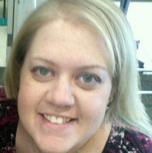 Meet your Posher, Kelli