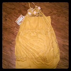 Boutique lace tank top
