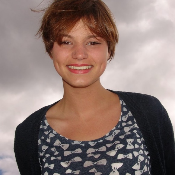 Meet your Posher, Kaci - Picture 1 of 1