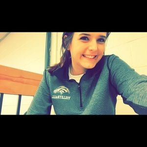 Meet your Posher, Makayla