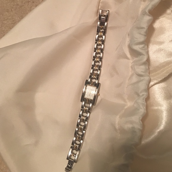 Watch - Picture 3 of 3