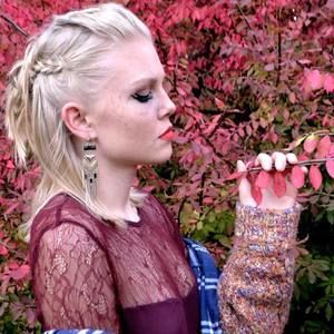 Meet your Posher, Emma