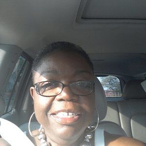 Meet your Posher, Deborah