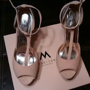 PRICE DROP...Sexy Stilettos