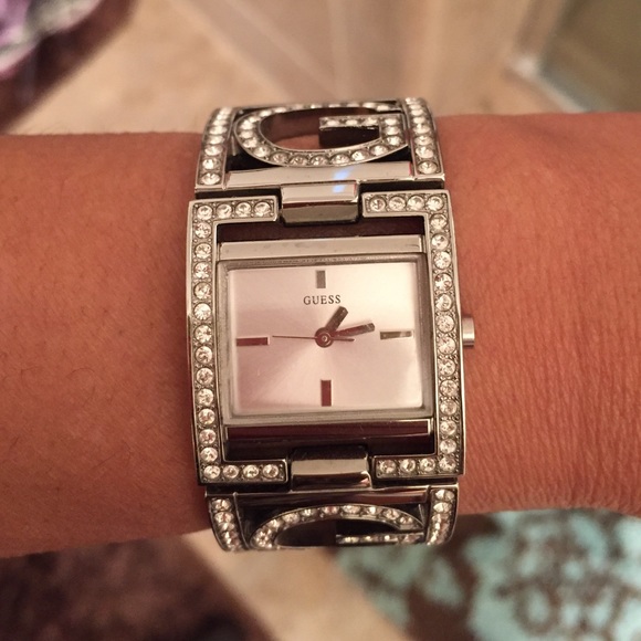 Guess Watch