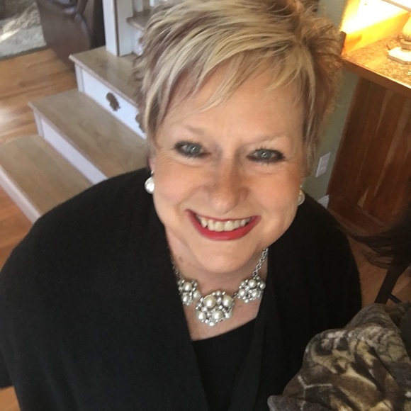 Meet your Posher, Patty