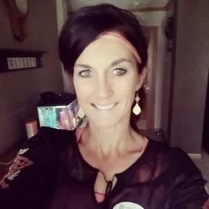 Meet your Posher, Stacy