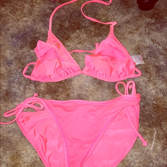 pink ruffle bikini
