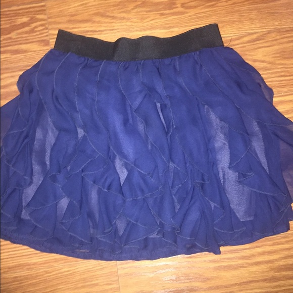 Ruffle blue mini skirt