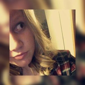 Meet your Posher, Haley