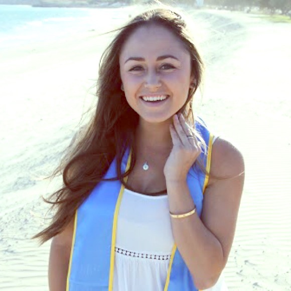 Meet your Posher, Emma