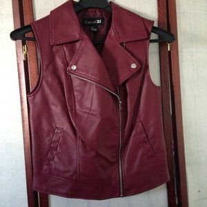 🖤Burgundy Faux Leather Vest NWOT