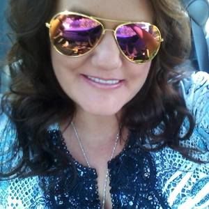 Meet your Posher, Tonya