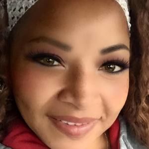 Meet your Posher, Tamela