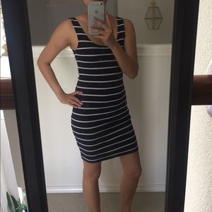 H&M Fitted Jersey Dress