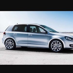 Meet your Posher, Ivana