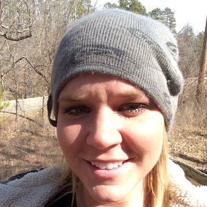 Meet your Posher, Brittney