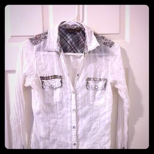 BUCKLE White sheer button down.