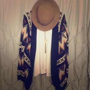 Cardigan Aztec print