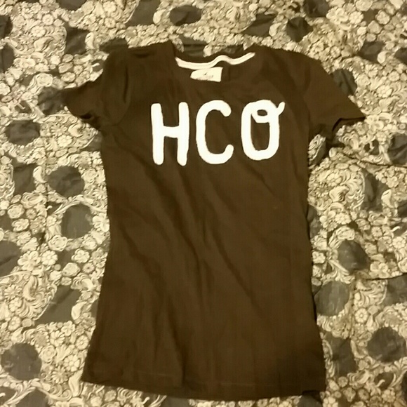 S/S Hollister Tee
