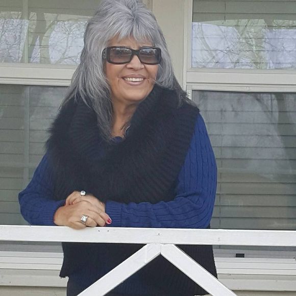 Meet your Posher, Soila