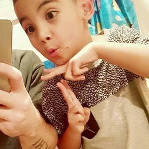 Meet your Posher, Vicky