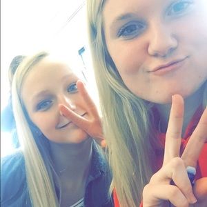 Meet your Posher, Tori