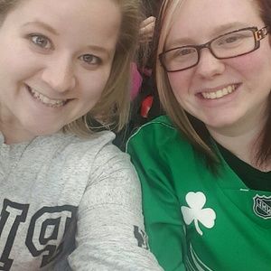 Meet your Posher, Alexis