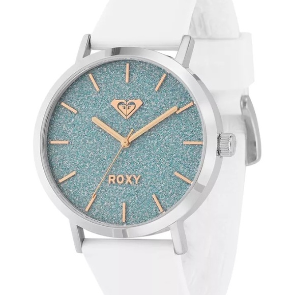 Roxy Accessories - Brand new Roxy Waterproof watch