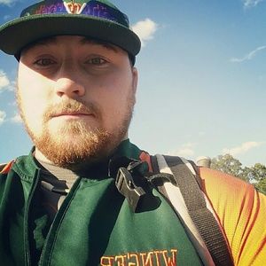 Meet your Posher, Larry