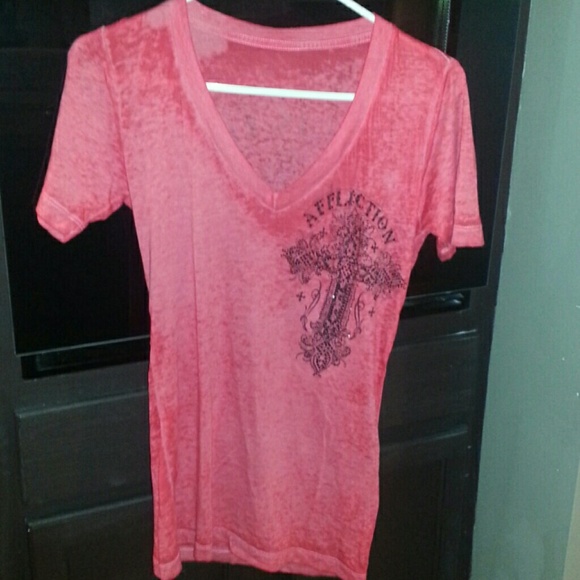 Size M affliction tee