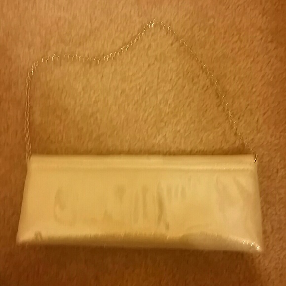 Sparkly Silver Formal Clutch Purse - Picture 4 of 4