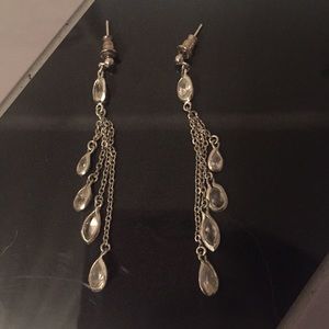 Crystal/chain drop earrings.