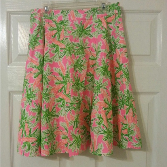 Nibbles skirt size 4