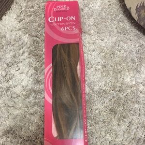 Remi 100% human hair clip in extensions