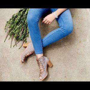 Jeffrey Campbell Lace Up Ankle Peeptoe Cors Bootie