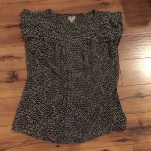 Slightly sheer black and white blouse short sleeve