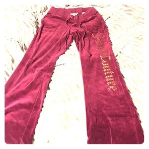 Can't fit them anymore 😩