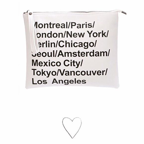 Wanderlust clutch •
