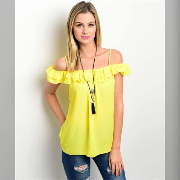 Off The Shoulder Ruffle Top - Picture 3 of 3