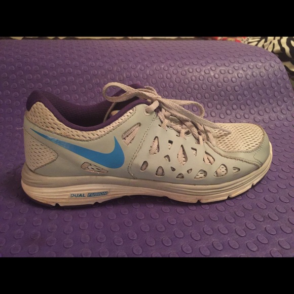 Dual fusion nikes